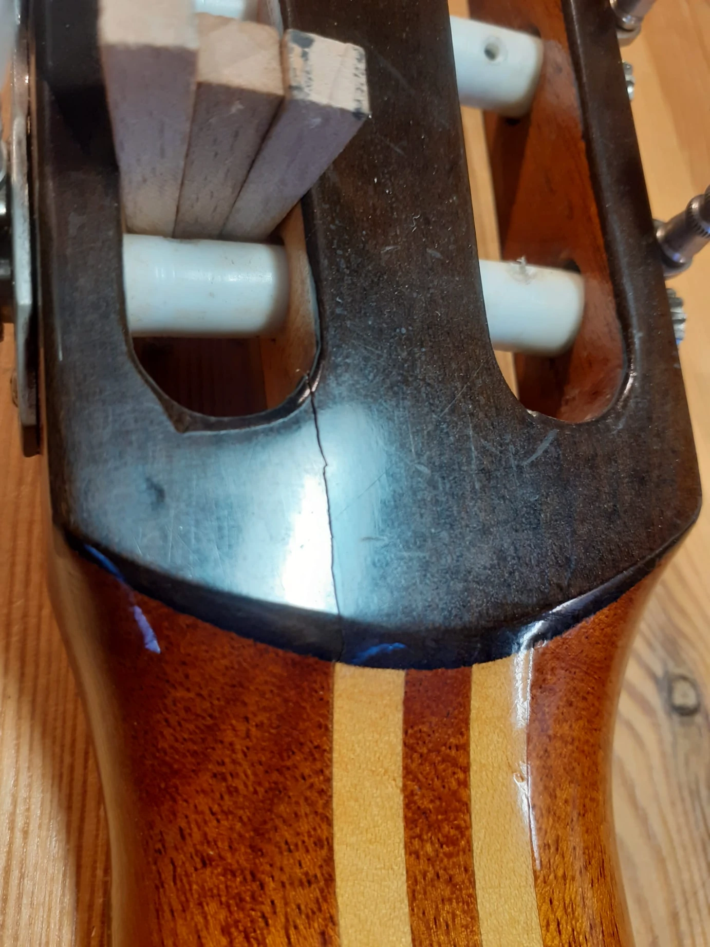 Rudolf Stark Konzertgitarre Restaurierung – Detailansicht 18 – Gitarrenreparatur Heier Guitars bei Dresden und Meißen